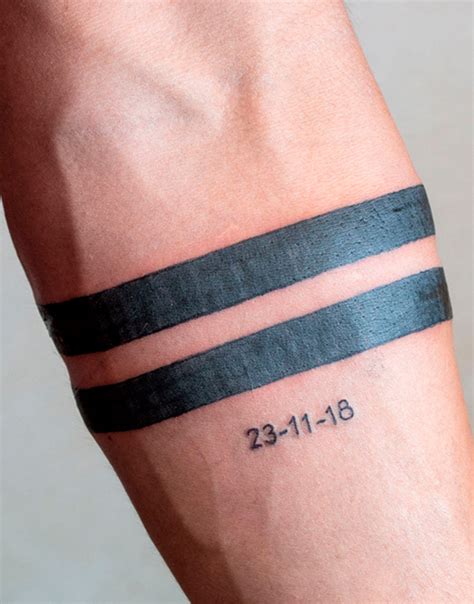 lineas en el brazo tatuaje|Algunos tatuajes de líneas en el brazo